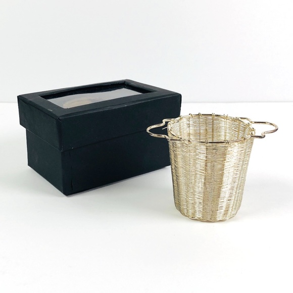 Silver Woven Tea Infuser - Picture 1 of 3